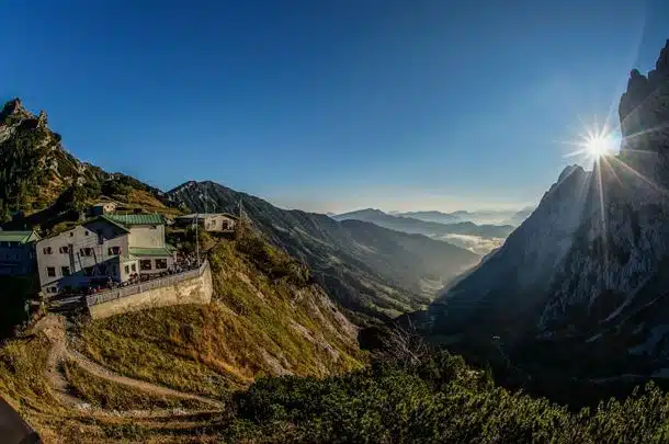 kaiserkrone-jolsport-elite-run-stripsenjochhaus_1