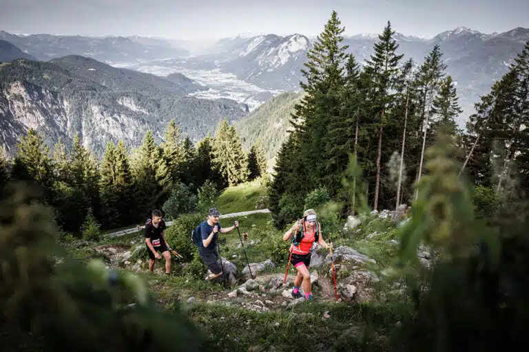 Ob laufend oder im Marschtempo – alle Teilnehmenden erwarten eindrucksvolle Streckenführungen. 